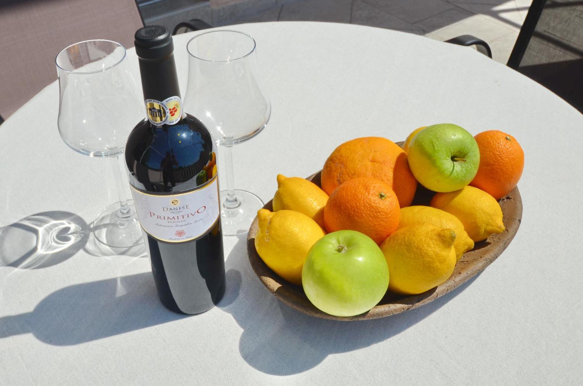 Porto Lastva Apartments Tivat Ngoại thất bức ảnh